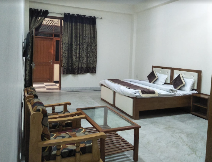 Nalanada living hostel near NIU and GU